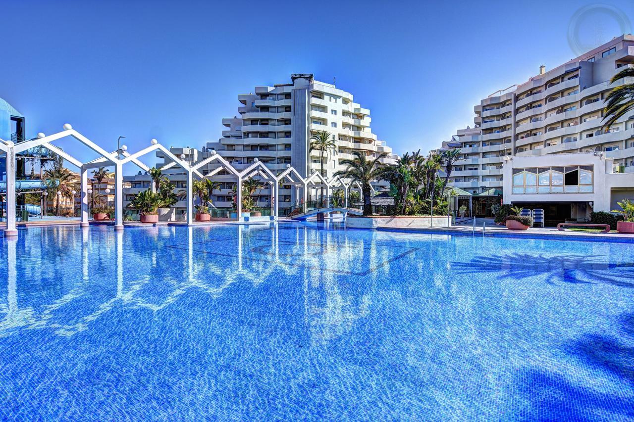 Benalbeach Apartment With Water Park Беналмадена Екстериор снимка